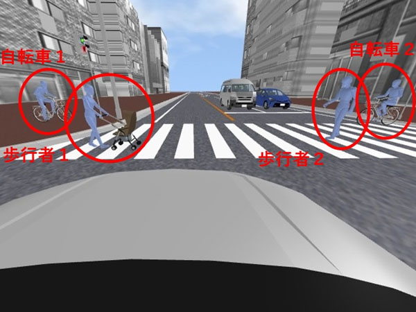 交差点中央◆マークの内側を走行している車の視点